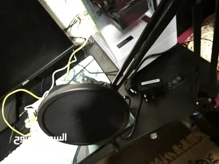  12 سيت اب جيمينج  (كامل) ومستعمل بسيط تقريبا شهر او اقل  وبحالة الوكالة استفسر عن السعر