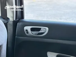 10 بيجو 307 موديل 2007 فل مع فتحة وفحص كامل للبيع