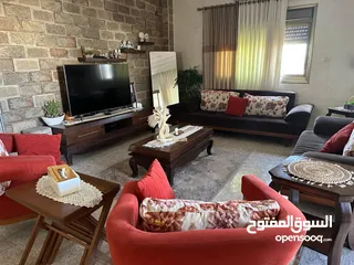  9 طقم كنب تركي بحاله ممتازه  طاولة سفره + 8 كراسي بتفتح الى 220سم  بوفيه زان  طاولو وسط زان  مزنون زان