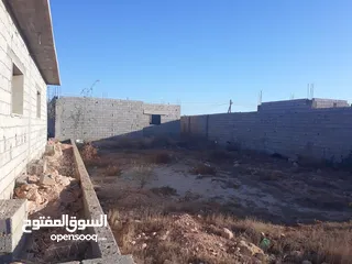  1 منزل للبيع في سيدي خليفه