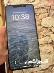  11 ايفون XsMax