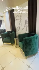  1 طقم صالون مودرن فاخر للبيع بسعر مغري