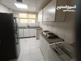  4 مشاركة سكن