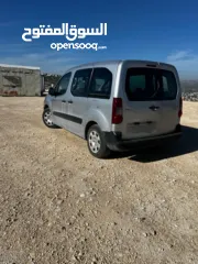  4 بيجو بارتنر 2015