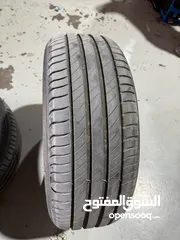  7 تواير Michelin 215/55R17