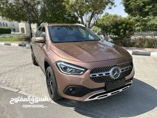  1 Mercedes GLA250-2022