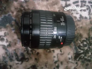  2 كمرا كانون ولا خدش 650D مع 3 عدسات و استاند تصوير و كامل اغراضها