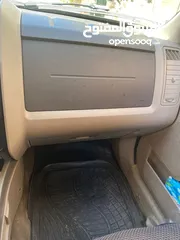  9 فورد اسكيب