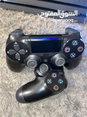  2 Ps4 pro مستعل شهرين بحالة الوكالة