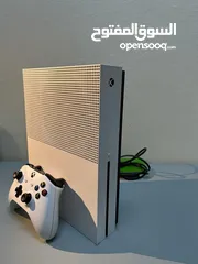  1 xbox one s 1tb + شريط فيفا 19