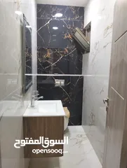  6 شقه للبيع الجبيهه حي المنصور