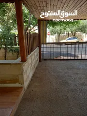  2 للبيع: شقة أرضية مميزة مع حديقة ومدخل خاص 3 غرف نوم 1 ماستر، كراج خاص، طبربور موقع سكني مميز وهادئ..