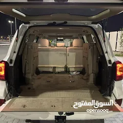  5 لاند كروزر GXR V8 2010