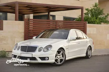  5 Mercedes E63 AMG V8 507 bhp اصلية