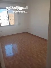  9 شقة فارغة للايجار