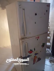  1 ثلاجه للبيع