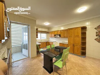  5 Not Furnished Apartment to Rent 250sqm ( Property 40398 )-174640531