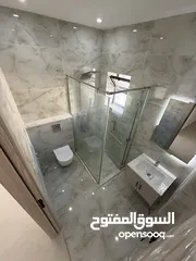  14 شقة مميزة موقع مميز