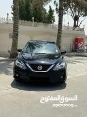  4 Nissan altima