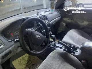  6 كيا اوبتيما 2002 بحالة جيدة للبيع (كاش)
