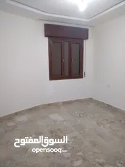  3 شقة في زاوية الدهماني بالقرب من شيل الفوانيس الدور الاول عمارة جديدة للبيع