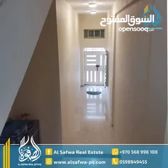  4 شقه مميزة موقع استراتيجي بوسط البلد دقيقه من دوار الساعة قريبه من كل الخدمات هادئه معزوله عن الفوضه