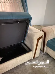  8 طقم كنب معيشه 9 مقاعد بحالة جيدة جداً للبيع مستعمل استعمال خفيف