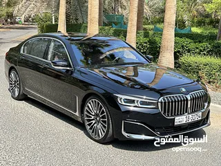  3 BMW 750li- 2021