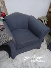  4 للبيع طقم بحالة جيدة جدا                     .....................................................
