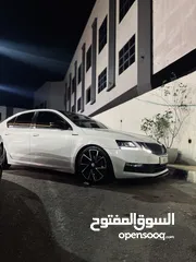  5 SKODA OKTAVIA 2018