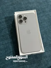  1 iPhone 15 pro max (256gb)