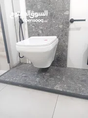  3 مخزن واسع مسحه 600م مربع ارتفاع 6 امتار موقع مميز   رام الله شارع جريده الايام