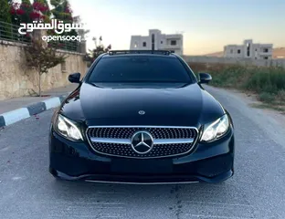  4 Mercedes benz E300 بنزين بحالة الوكالة