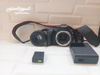  1 250d كاميرا