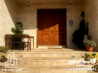  1 فيلا دوبلكس فخمة للبيع في جبيهة #بجانب فلل حديثة بناء خاص مميز وسكن خاص #قرب مسبح تولين.