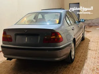  3 BMW E46 25i
