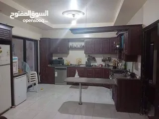  6 شقة شبه ارضي للبيع او للايجار من المالك