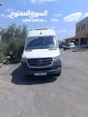  4 باص مرسيد مع ثلاجة للبيع