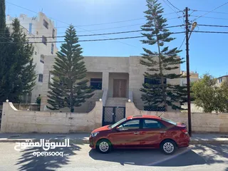  6 بيت مستقل للبيع