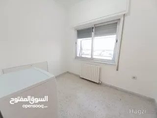  11 شقة للايجار في منطقة عبدون  ( Property 32364 ) سنوي فقط