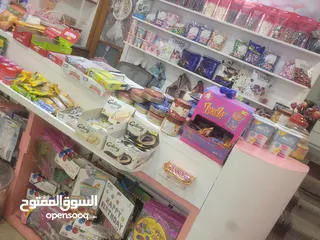  19 محل شوكولاته وعصائر ومناسبات لبيع كامل بالبضاعه والاجهزة