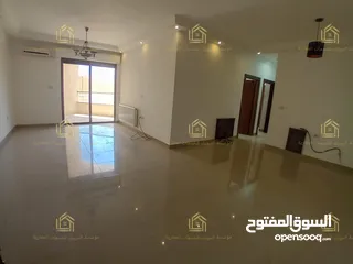  4 شقة مميزة - دير غبار - 2نوم 1ماستر - بإطلالــــه مميزة - قرب الخدمات العامة