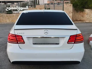  2 Mercedes E200 __2015