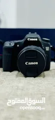  1 Canon EOS 70D  18-135 Lens kit