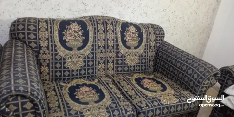 3 طقم كنب 7مقاعد غرفة جلوس +بوفيه طابقين خشب تقيل