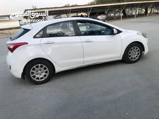  6 للبيع سيارة هونداي I30 - 2013