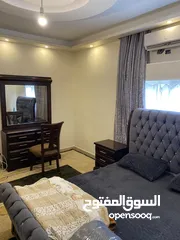  4 شقة فاخرة مفروشه للإيجار الشهري والسنوي مفروش بلكامل ب اثاث مميز وممتاز
