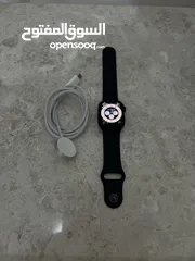  1 Apple Watch s9 41 mm نظيفة