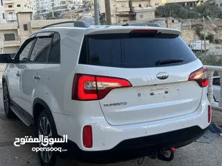  2 كيا سورينتو موديل2013