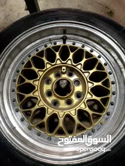  6 جنط 15للبيع مشبك لون ذهبي